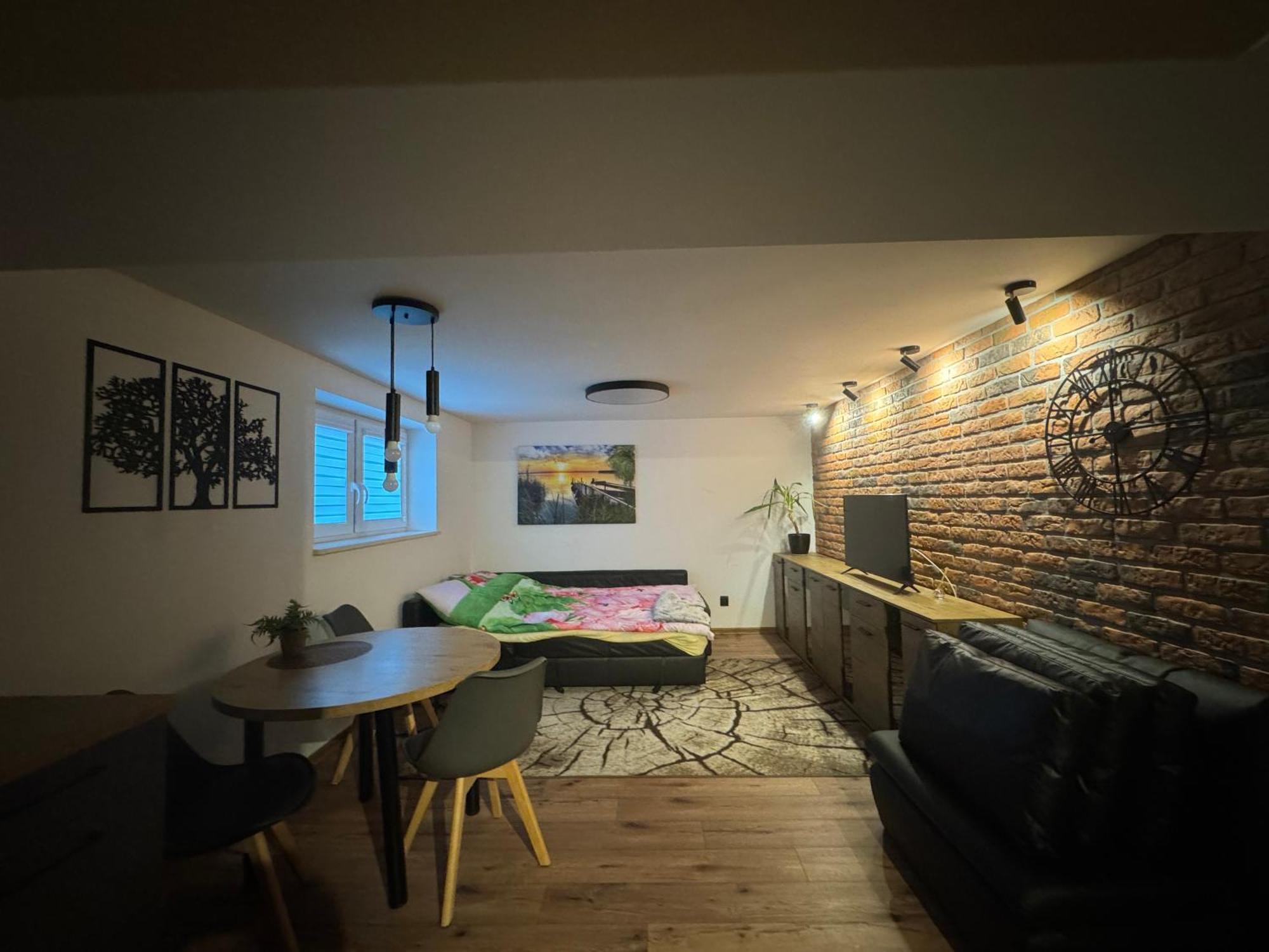 Apartment M1 W Centrum Wiela Wiele